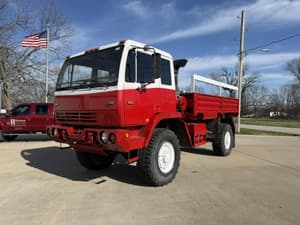 2003 Stewart & Stevenson M1078A1 Image