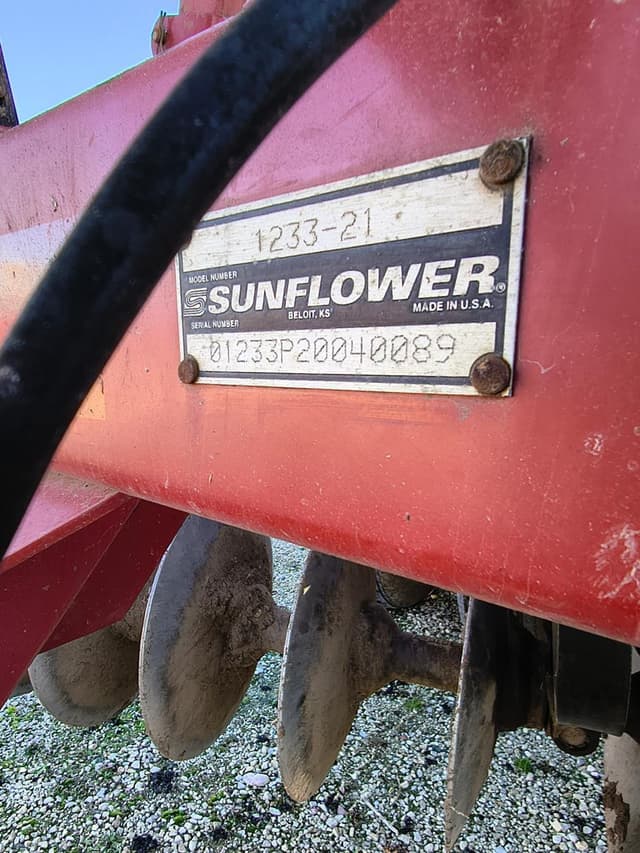 Image of Sunflower 1233-21 equipment image 4