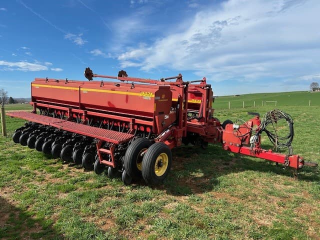 Image of Sunflower 9421-30 equipment image 3