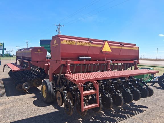 Image of Sunflower 9433-40 equipment image 1