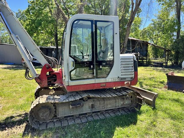 Image of Takeuchi TB175 equipment image 4