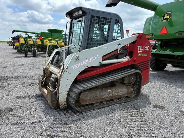 Image of Takeuchi TL140 equipment image 3