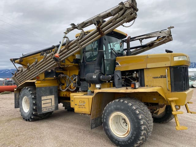 Image of Ag-Chem Terra-Gator 8400 equipment image 2