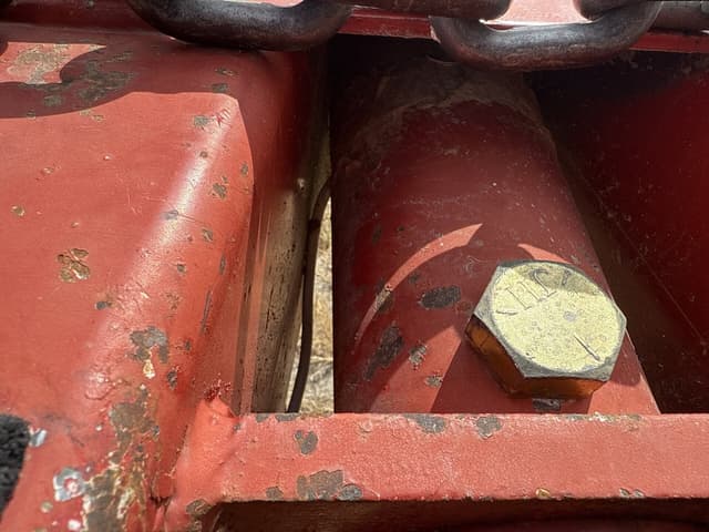 Image of Unverferth 7200 equipment image 2