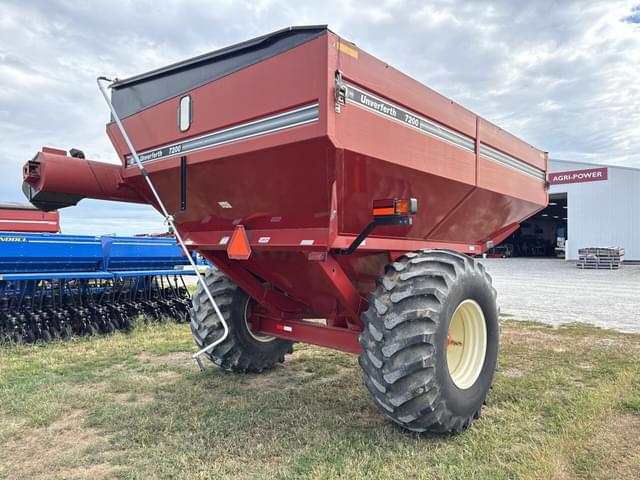 Image of Unverferth 7200 equipment image 2