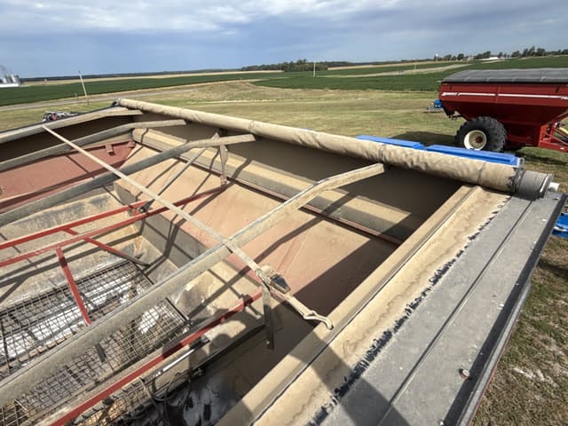 Image of Unverferth 7200 equipment image 1