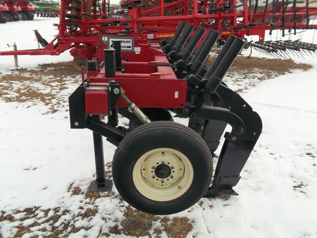 Image of Unverferth Zone-Builder equipment image 1