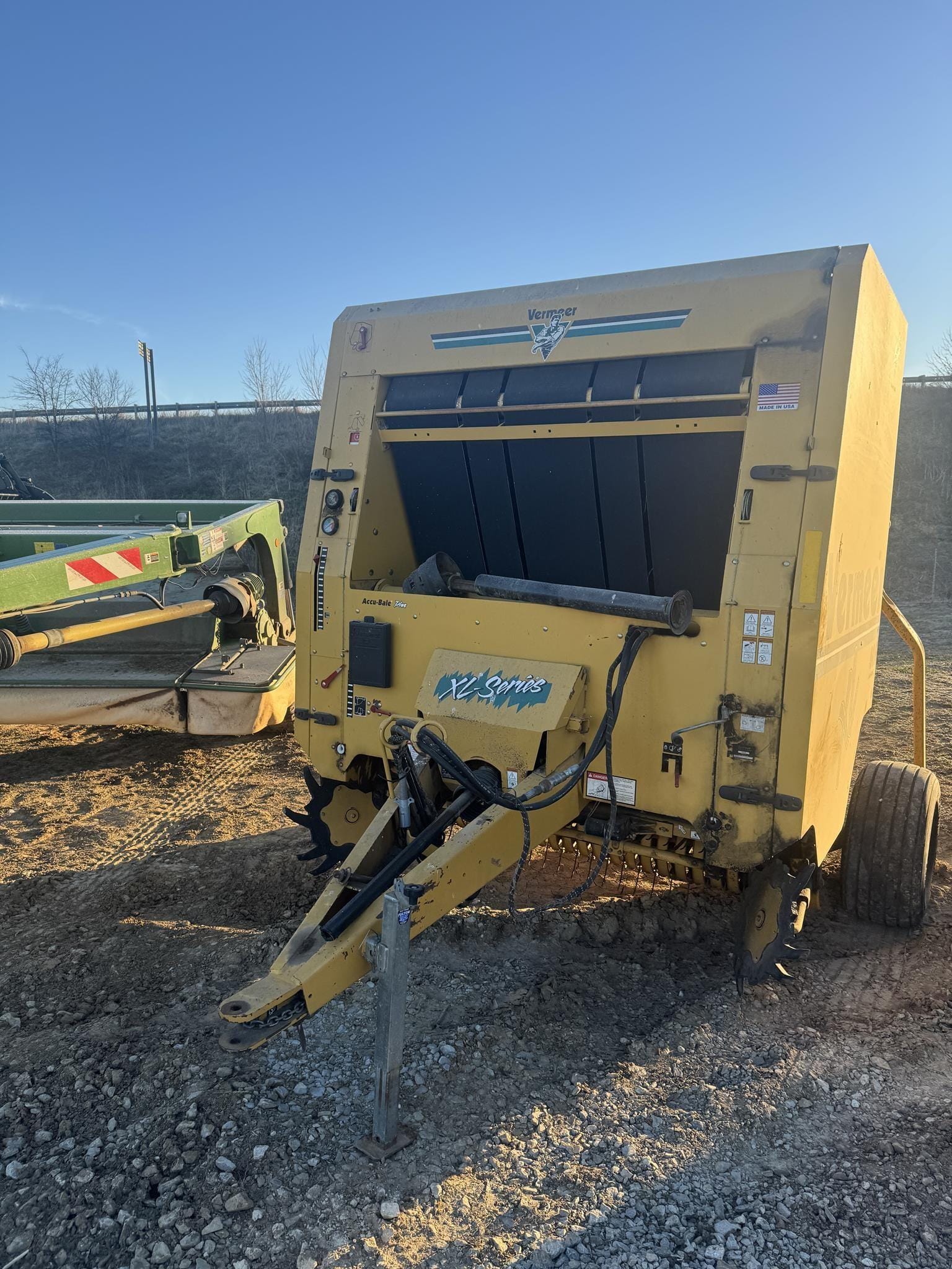 2003 Vermeer 605XL Equipment Image0