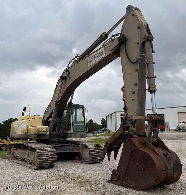 Image of Volvo EC460B LC equipment image 2