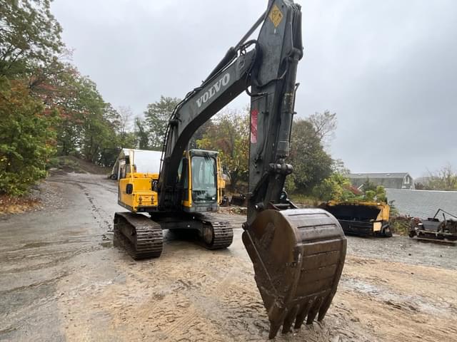 Image of Volvo EC160BLC equipment image 2