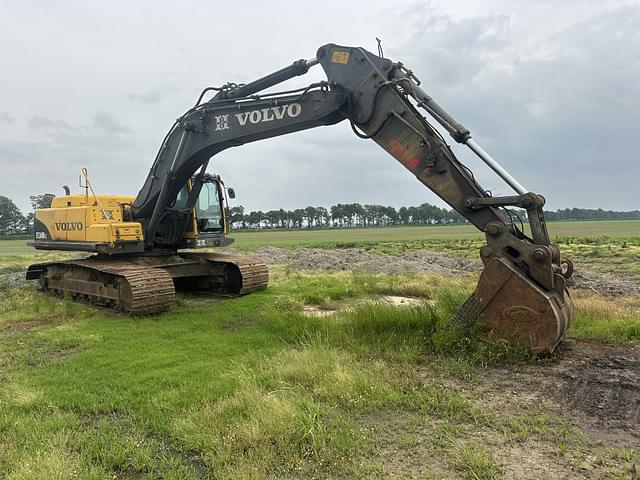 Image of Volvo EC360BLC equipment image 1