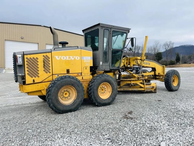 Image of Volvo G710B equipment image 4