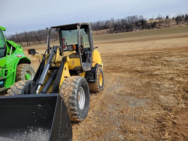 Image of Volvo L20B equipment image 2