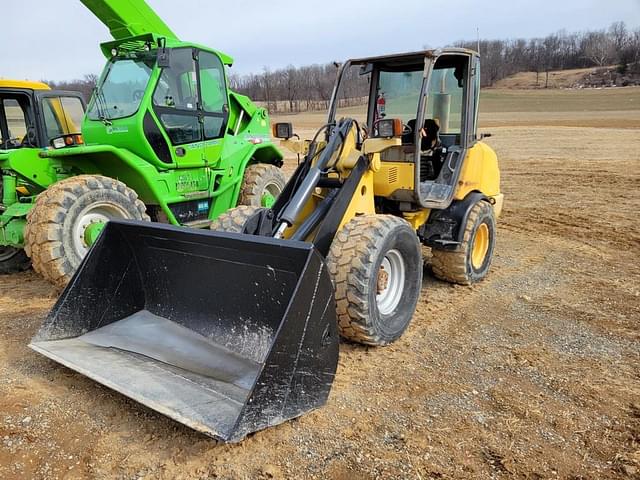 Image of Volvo L20B equipment image 1