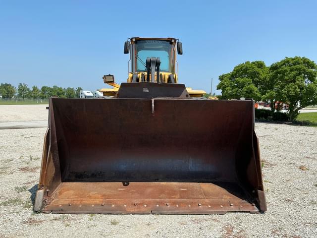 Image of Volvo L220E equipment image 1