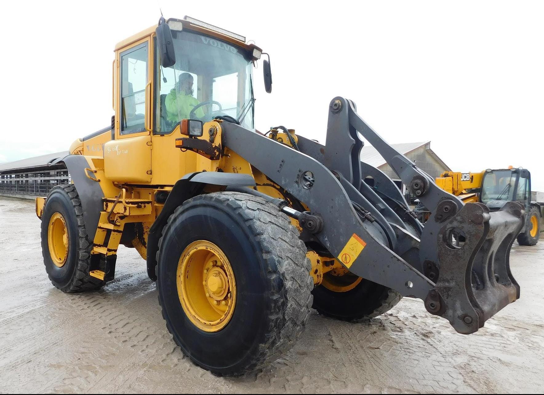 Main image Volvo L60E