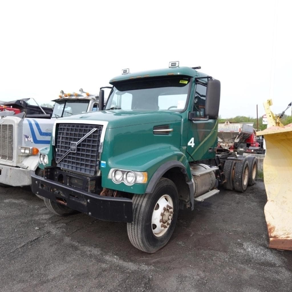 Image of Volvo VHD Primary image