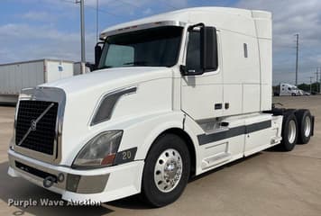 Main image Volvo VNL