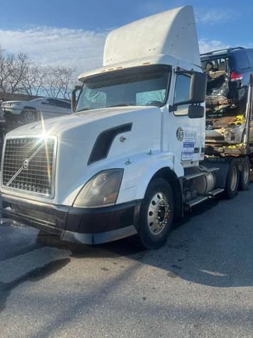 Main image Volvo VNL