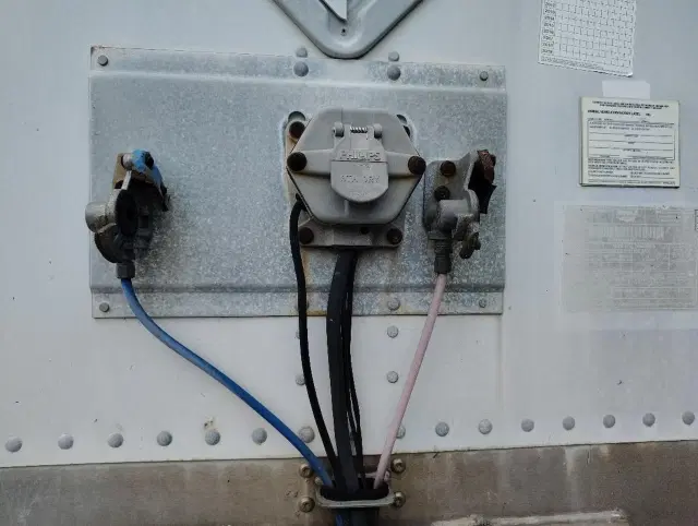 Image of Wabash National equipment image 3
