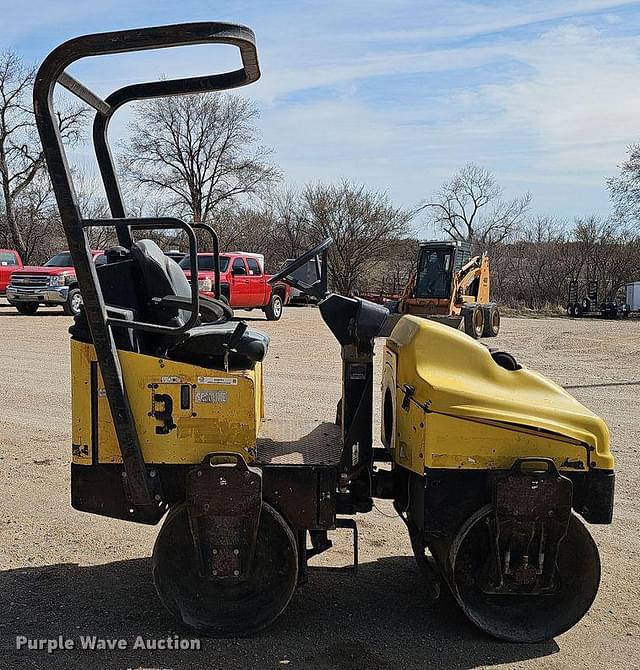 Image of Wacker RD11A equipment image 3