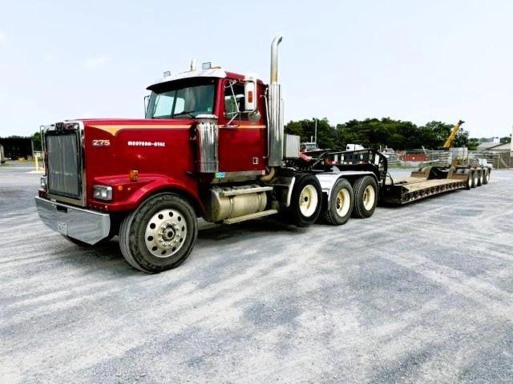 2003 Western Star 4900 Equipment Image0