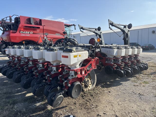 Image of White 8531 equipment image 2