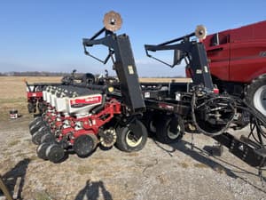 2003 White 8531 Image