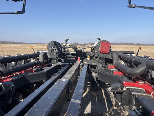 Image of White 8531 equipment image 1