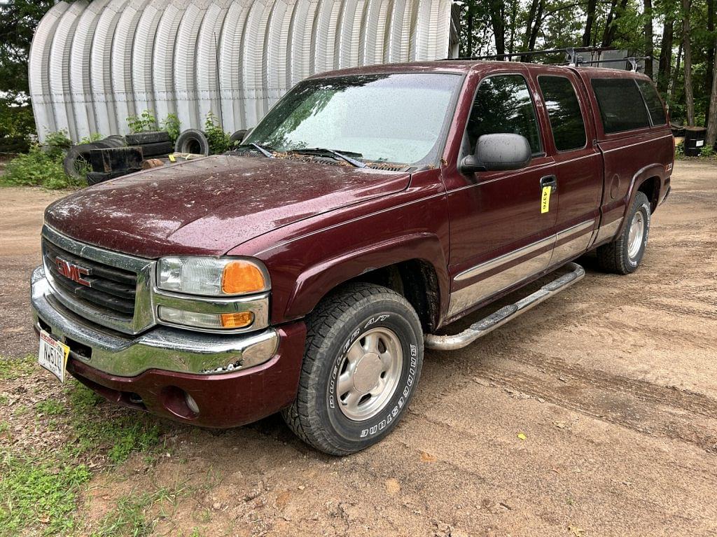 Image of GMC 1500 Primary image