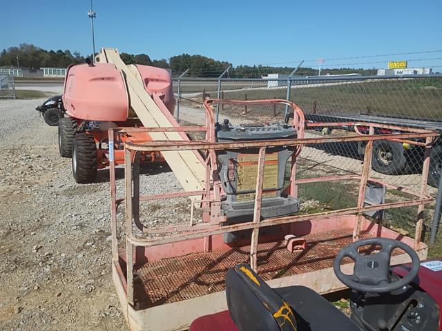 Image of JLG 400S equipment image 1