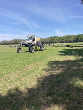 2004 Spra-Coupe 4640 Equipment Image0