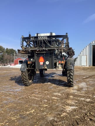 Image of Willmar 8500 equipment image 4