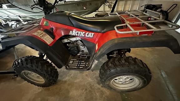 Image of Arctic Cat 400 Primary image