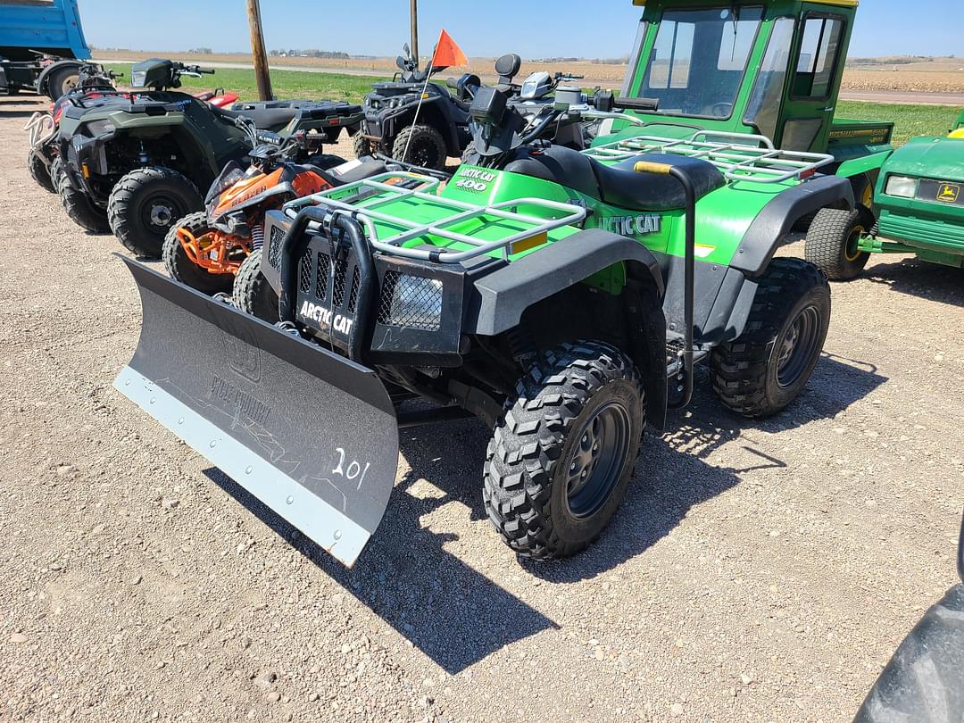 Image of Arctic Cat 400 Primary image