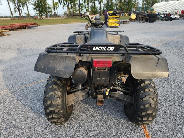 Image of Arctic Cat 400 equipment image 4