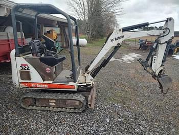 2004 Bobcat 322 Equipment Image0