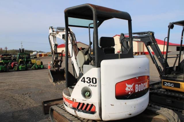 Image of Bobcat 430 ZHS equipment image 3