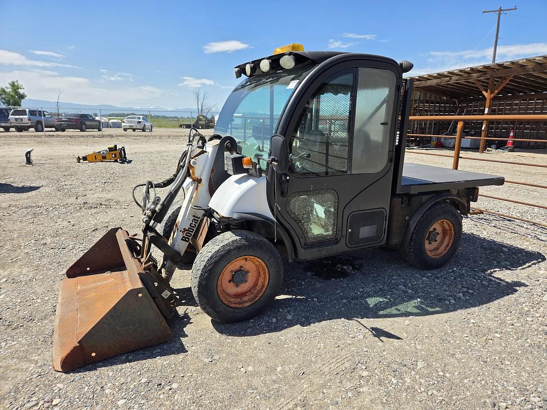 Image of Bobcat Toolcat 5600 Primary image