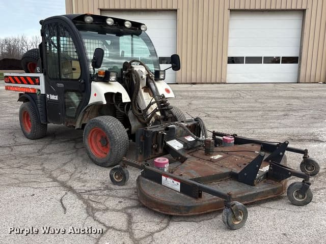 Image of Bobcat Toolcat 5600 equipment image 2