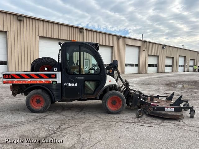Image of Bobcat Toolcat 5600 equipment image 3