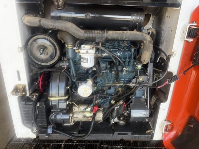 Image of Bobcat A300 equipment image 4