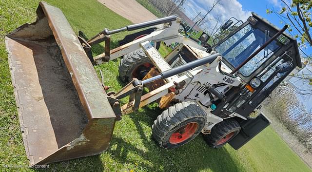 Image of Bobcat B250 equipment image 2