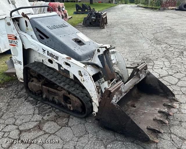 Image of Bobcat MT52 equipment image 2