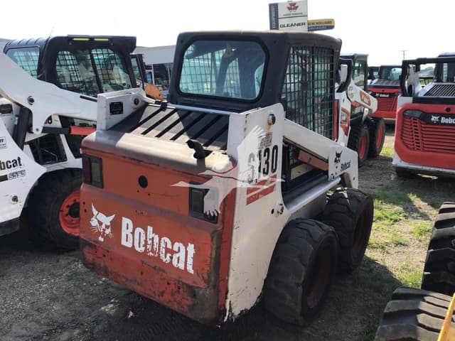 Image of Bobcat S130 equipment image 4