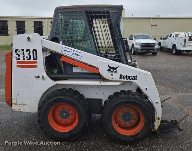 Image of Bobcat S130 equipment image 3