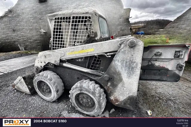 Image of Bobcat S160 equipment image 3
