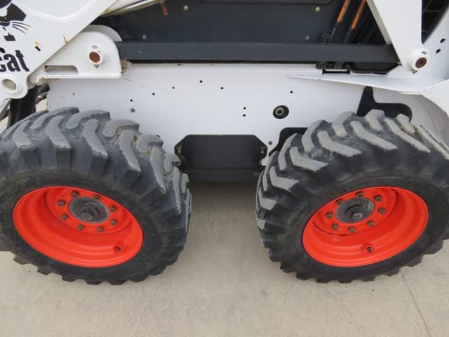 Image of Bobcat S175 equipment image 2