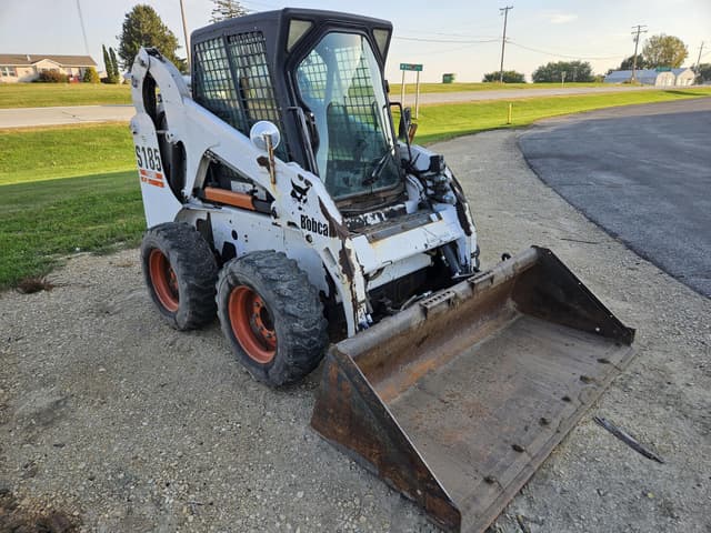 Image of Bobcat S185 equipment image 2