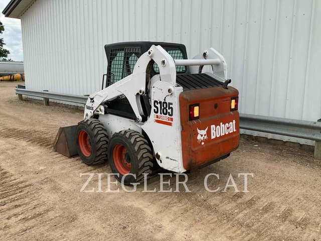 Image of Bobcat S185 equipment image 3